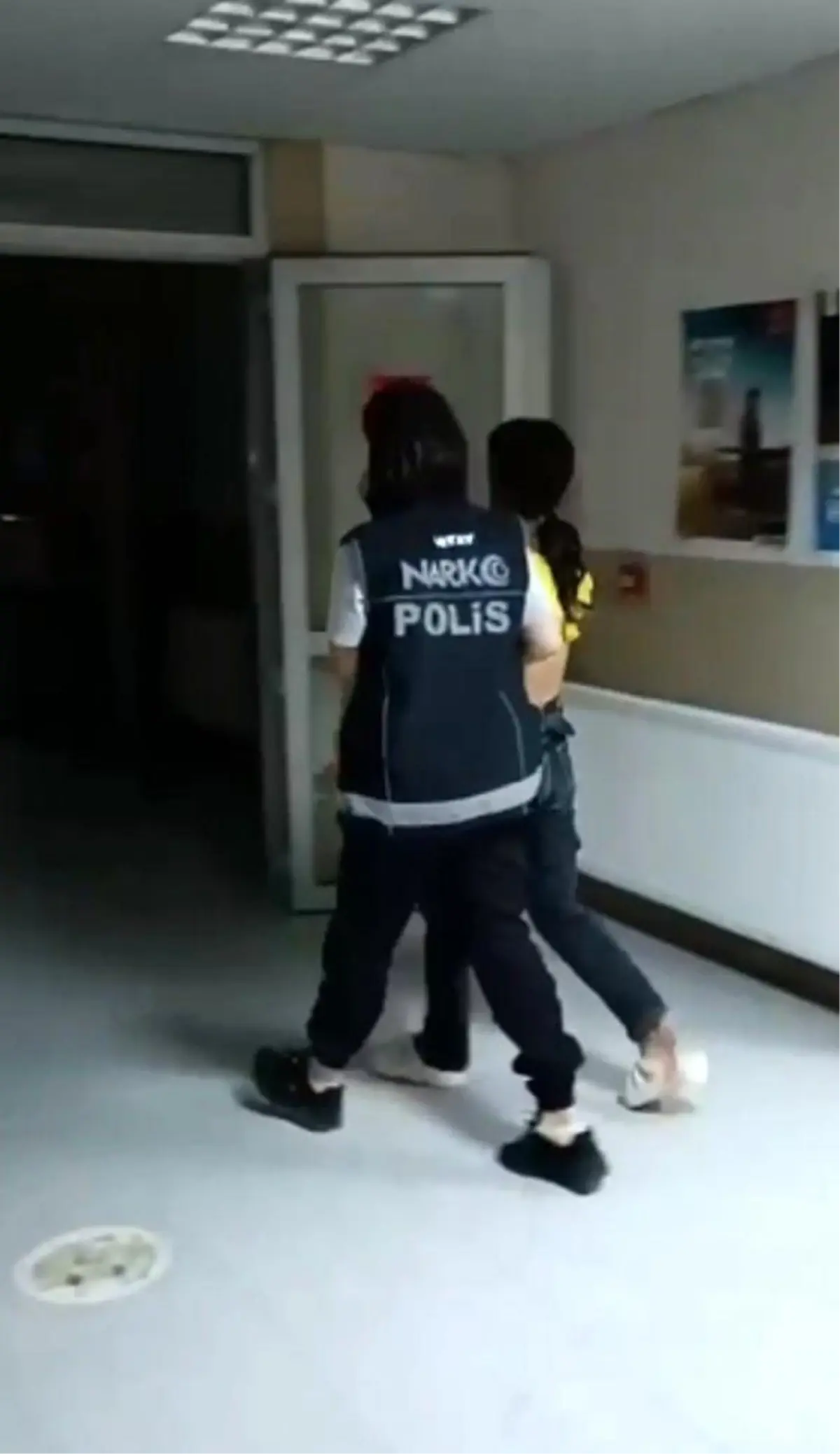 Antakya’da Uyuşturucu Suçundan Aranan İki Kişi Yakalandı