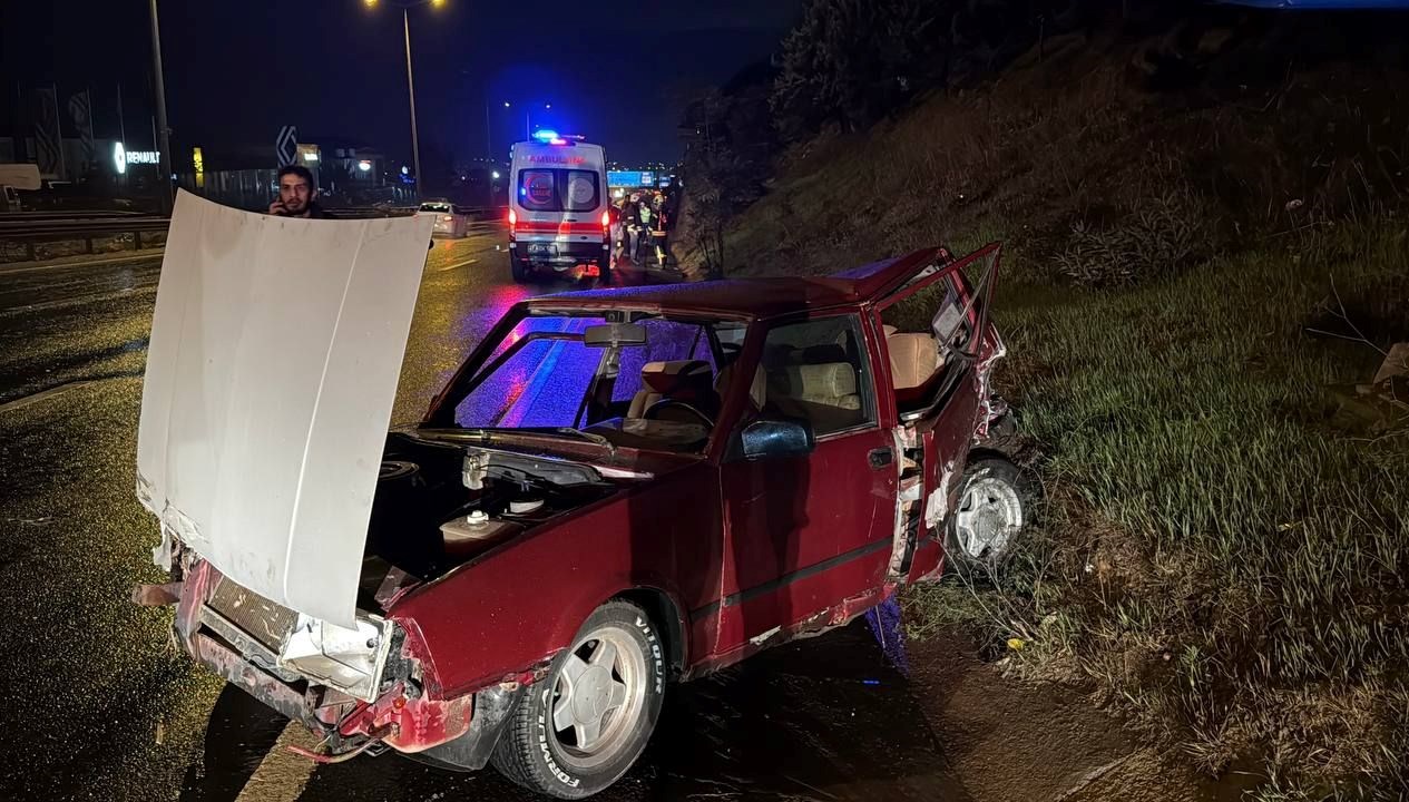 Gebze’de trafik kazası: İki yaralı