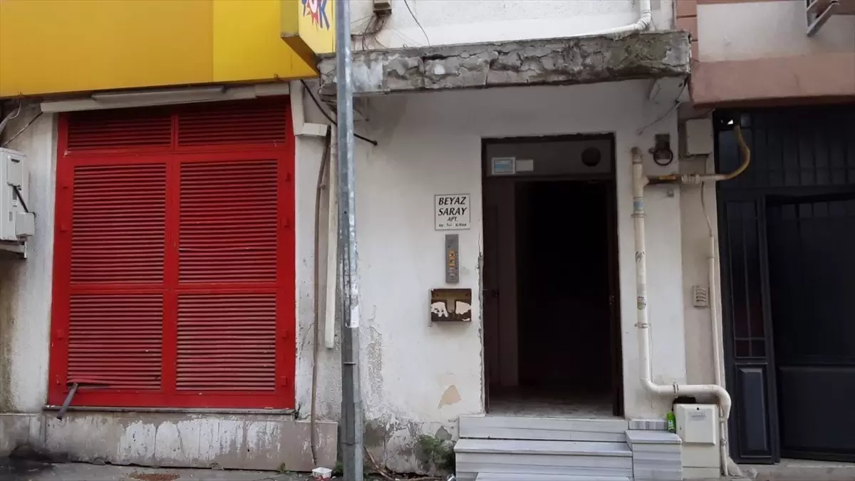 Darıca’da 5 Katlı Bina Tahliye Edildi