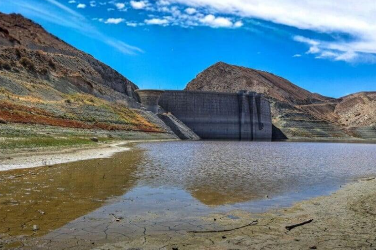 İran Cumhurbaşkanı Mesud Pezeşkiyan, aralık ayına kadar yağmur yağmazsa Tahran’ın tahliyesinin gerekebileceğini açıkladı