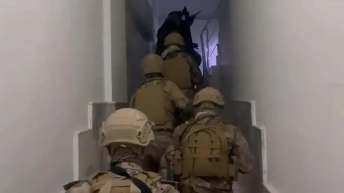 İzmir’de ByLock Kullanıcılarına Operasyon