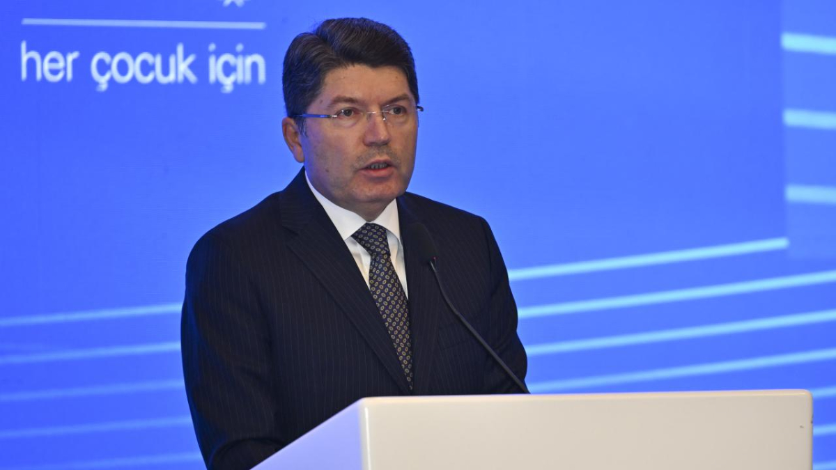 Yılmaz Tunç: Çocuklarımızı suç sürükleyen nedenler ele alınacak