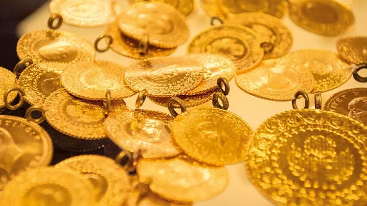 Altın fiyatlarında iki uçlu senaryo: ‘Düşüş mü, rekor mu?’