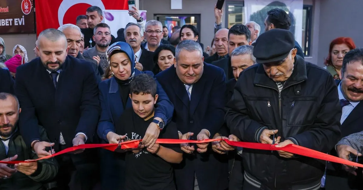 Ankara Keçiören’de ‘Engelsiz Sohbet Evi’ hizmete açıldı