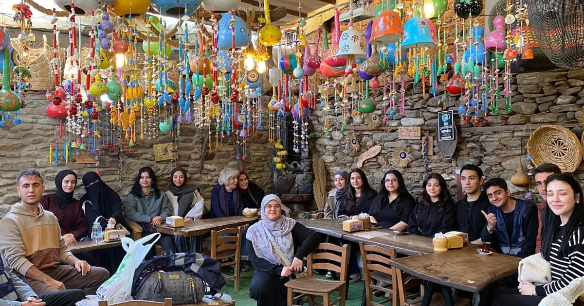 Büyükşehir’den üniversite öğrencilerine Tire gezisi