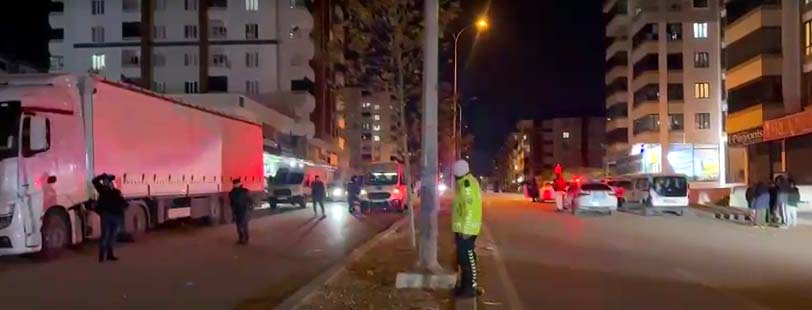 Gaziantep’te otomobilin çarpıp kaçtığı anne öldü, kızı ağır yaralandı