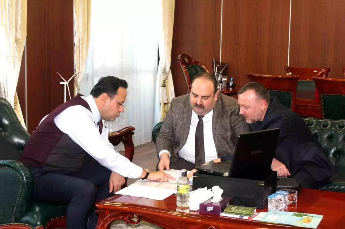 Başkan Hamamcı’nın yeni projeler için Ankara ziyareti