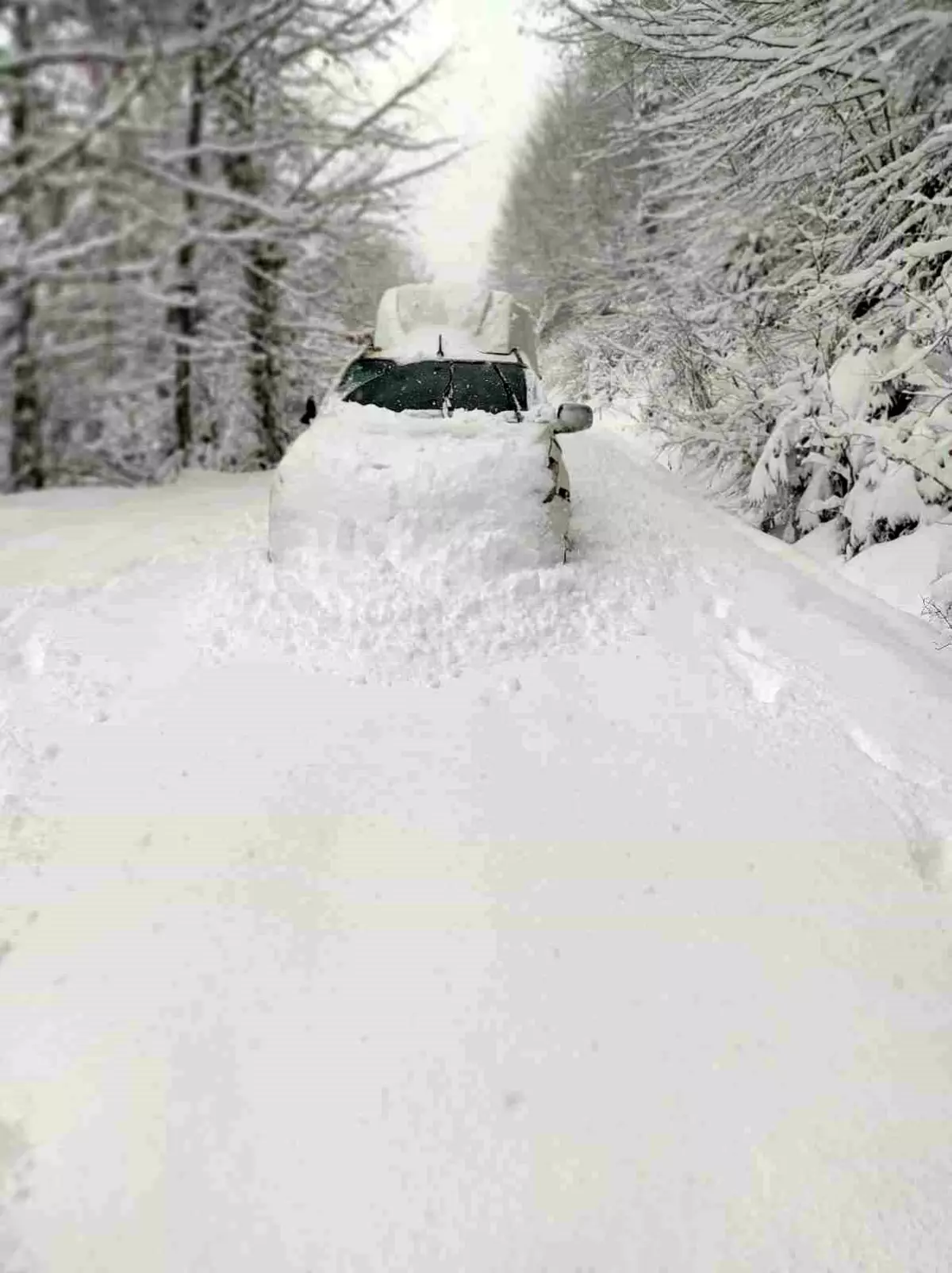 Başkent EDAŞ zorlu kış şartlarında 7/24 sahada mücadele ediyor