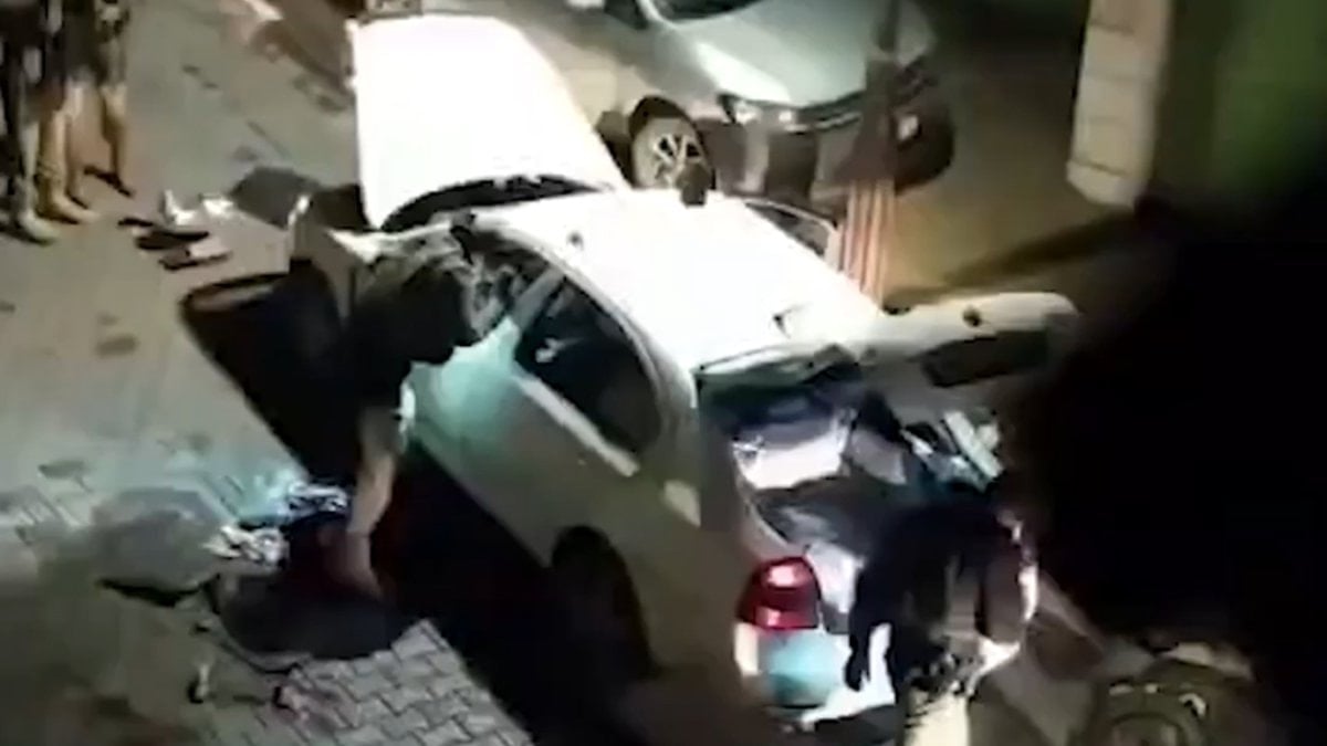 İsrail askerleri Batı Şeria’da kızı ve torunlarının yanında Filistinliyi öldürdü